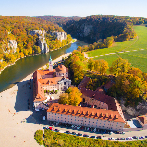 Barock in Bayern und Bhmen: die Asamkirchen Rohr und Weltenburg und die Landesausstellung in Regensburg 