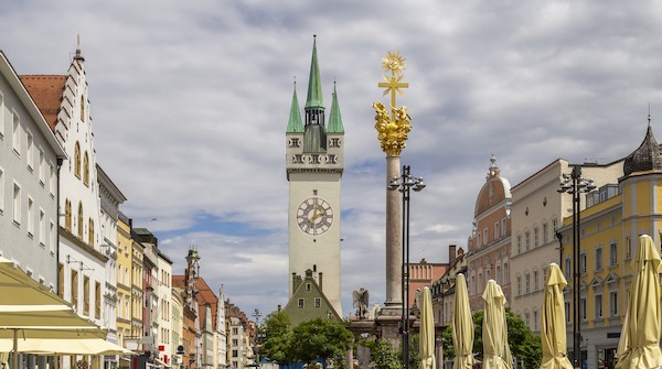 Niederbayern: Herzge, Rmer, Wallfahrten und Totentanz